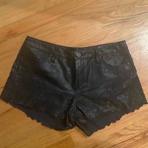 Blank nyc leather laser cut shorts 27